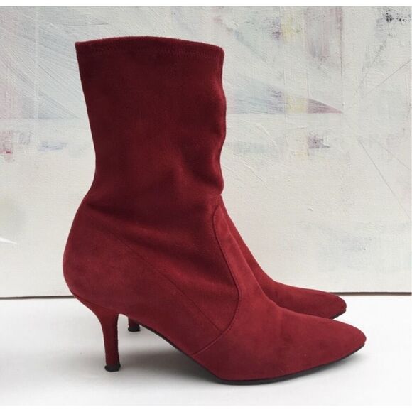 Stuart Weitzman Cling red sock booties size 7 1/2 - Picture 2 of 7